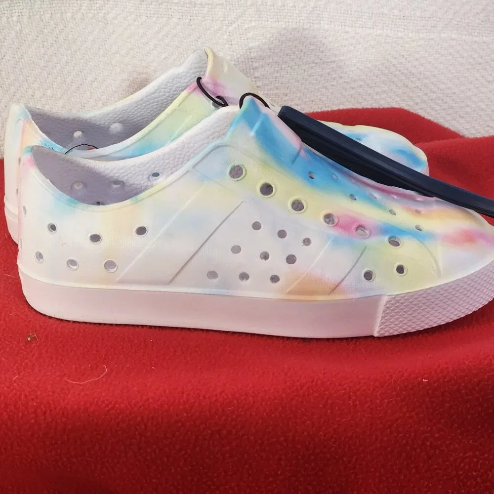 DSG Youth Blue Pink Yellow White Sole EVA Slip On Water Casual Shoes Size 11K